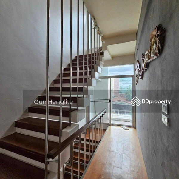 ขาย - บ้าน 2-ห้องนอน, กรุงเทพ