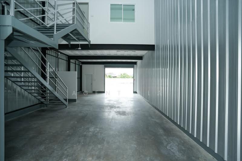 UP Space On Nut – Office + Warehouse, 800 m from BTS Srinakarin (Property Code: SPS-PP176), Bangkok, Suan Luang, Suan Luang, Bangkok, , 108 sqm, Warehouse/Factory For Rent, by Agent Pla, 60115678 - DDproperty.com