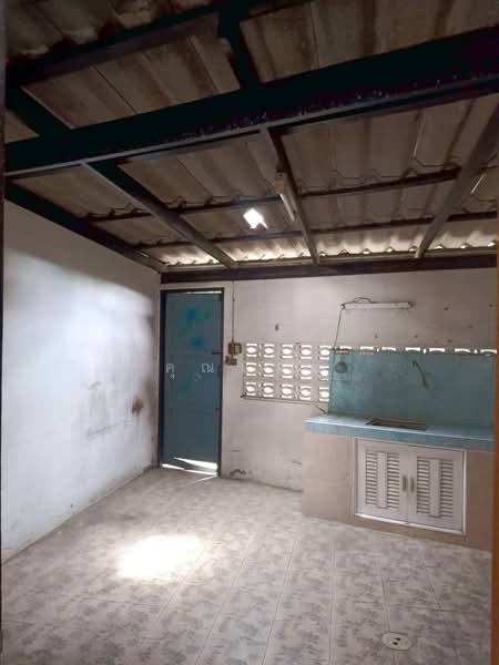 ขาย - อาคารพาณิชย์นอกโครงการศรีราชา, ชลบุรี