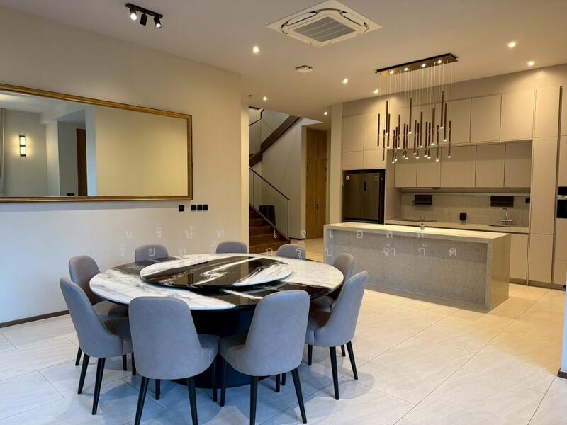 Siraninn Residences Pattanakarn, Bangkok, 585 Phatthanakan 32, Suan Luang, Bangkok, 5 Bedrooms, 610 sqm, Single Detached House For Sale, by JST Realty Group Co., Ltd., 60115720 - DDproperty.com