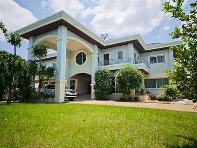 ขาย - หมู่บ้านธนะธำรง วิลเลจ, กรุงเทพ