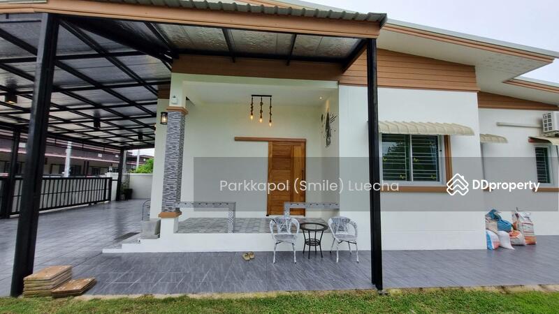 For Rent - 3 Bedrooms 2 Bathrooms in Sampaya View 2, Phetchaburi
