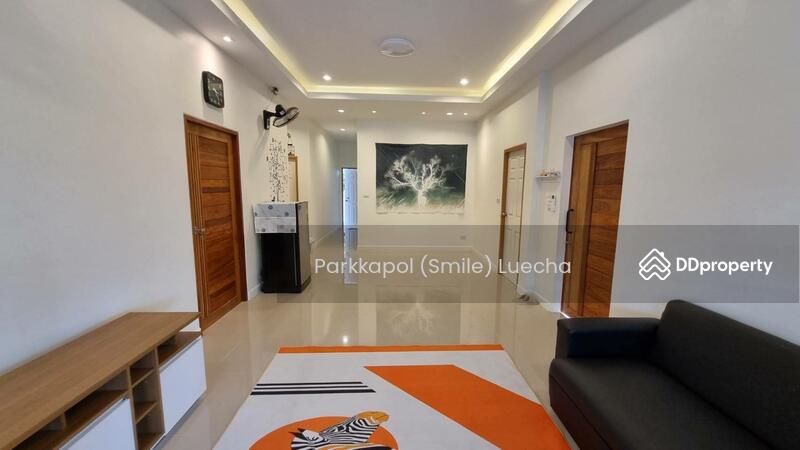 For Rent - 3 Bedrooms 2 Bathrooms in Sampaya View 2, Phetchaburi