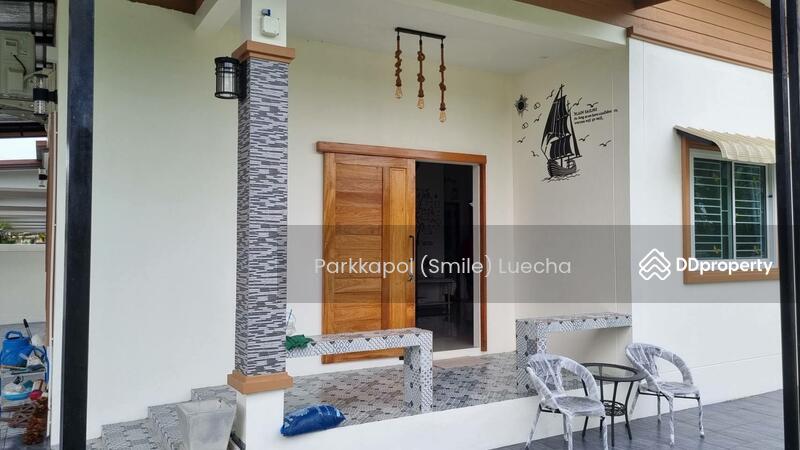 For Rent - 3 Bedrooms 2 Bathrooms in Sampaya View 2, Phetchaburi