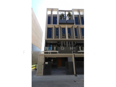 ขาย - Ther Ladprao 93 : เธอ ลาดพร้าว 93, กรุงเทพ