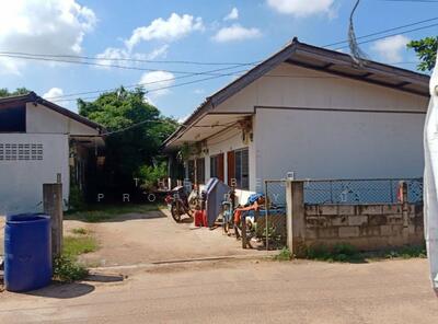 ขาย - ที่ดินพร้อมสิ่งปลูกสร้างเฉลิมพระเกียรติ นครราชสีมา, นครราชสีมา