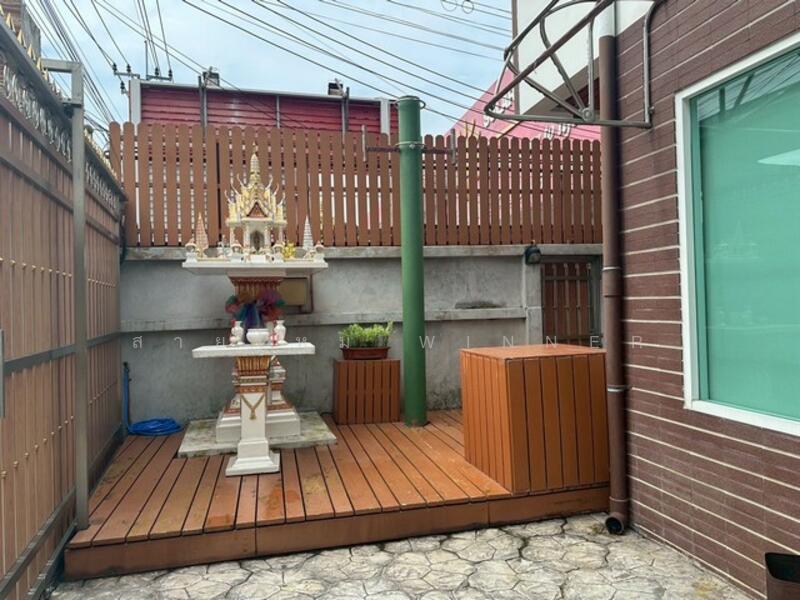 ขาย - บ้านเดี่ยว 2 ชั้น ติดริมถนนราชพฤกษ์ ใกล้รถไฟฟ้าสถานีบางหว้า, กรุงเทพ