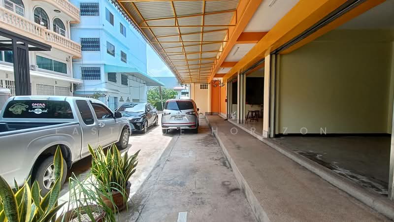 Shophouse area Taksin, Bangkok, Dao Khanong, Thon Buri, Bangkok, , 328 sqm, Shophouse For Rent, by Eastblue Horizon, 60116054 - DDproperty.com