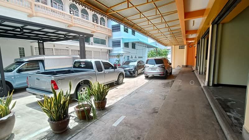 Shophouse area Taksin, Bangkok, Dao Khanong, Thon Buri, Bangkok, , 328 sqm, Shophouse For Rent, by Eastblue Horizon, 60116054 - DDproperty.com