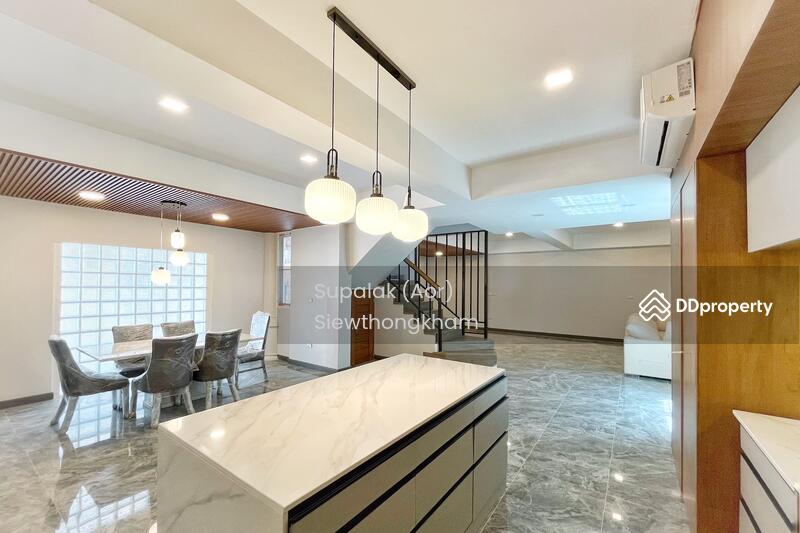 For Rent - White Mansion, Bangkok