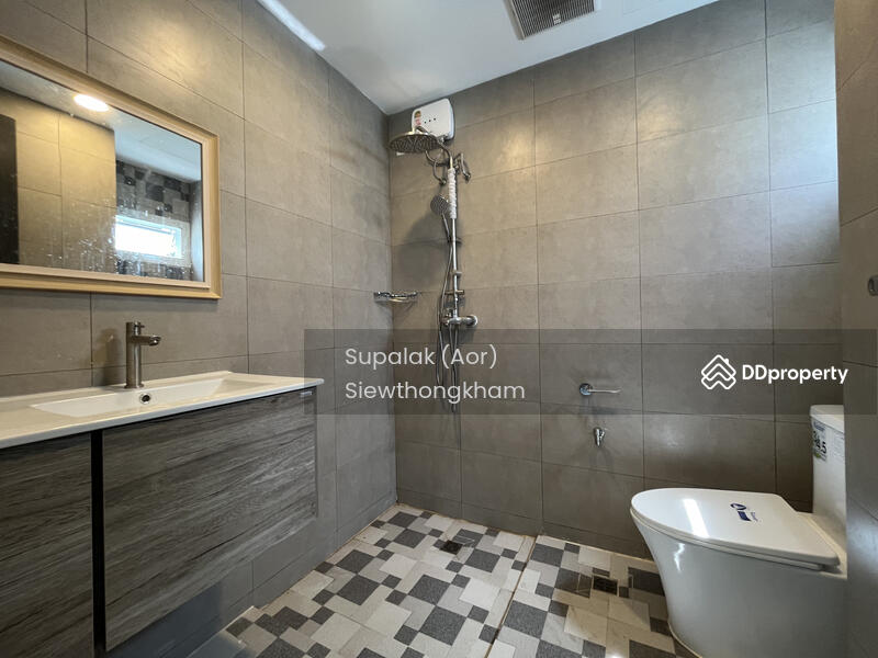 For Rent - White Mansion, Bangkok