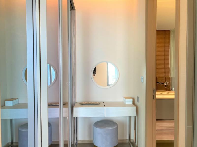 The Esse Asoke, Bangkok, 333 Soi Sukhumvit 21, Sukhumvit Road, Khlongtoei Nua, Watthana, Bangkok, 2 Bedrooms, 74 sqm, Condo For Rent, by CS Poon, 60116223 - DDproperty.com