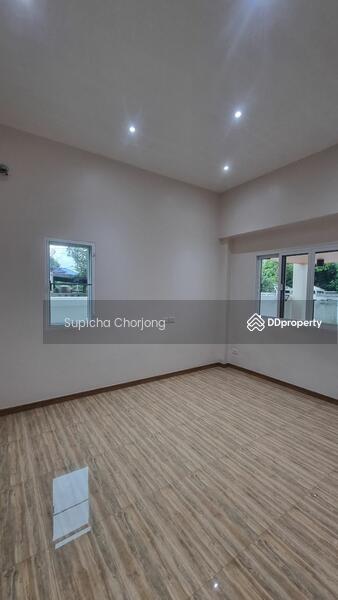 ขาย - บ้าน 3-ห้องนอน, ชลบุรี