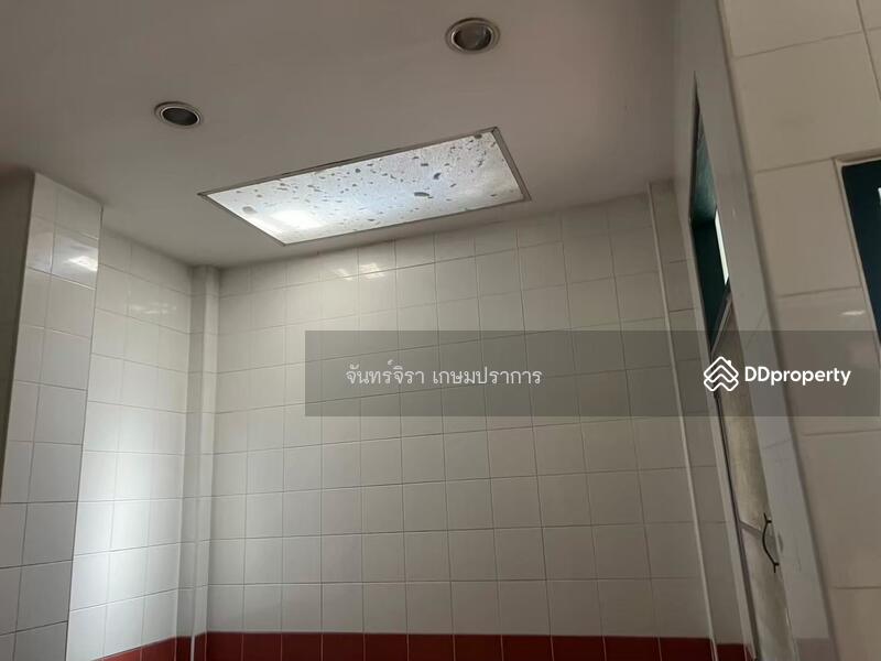 For Rent - Commercial House for Rent near Asoke BTS, Bangkok