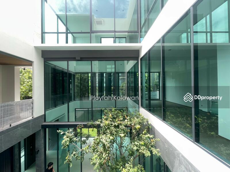 For Sale - Penton Ari-Sutthisan, Bangkok