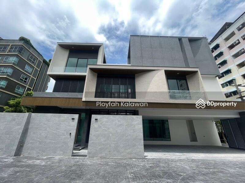 For Sale - Penton Ari-Sutthisan, Bangkok