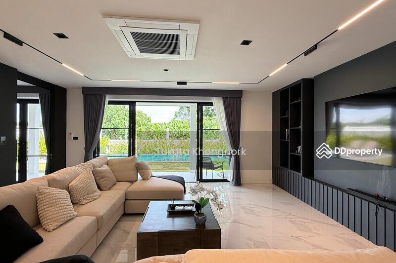 For Sale - Highgrove Villas, Chon Buri