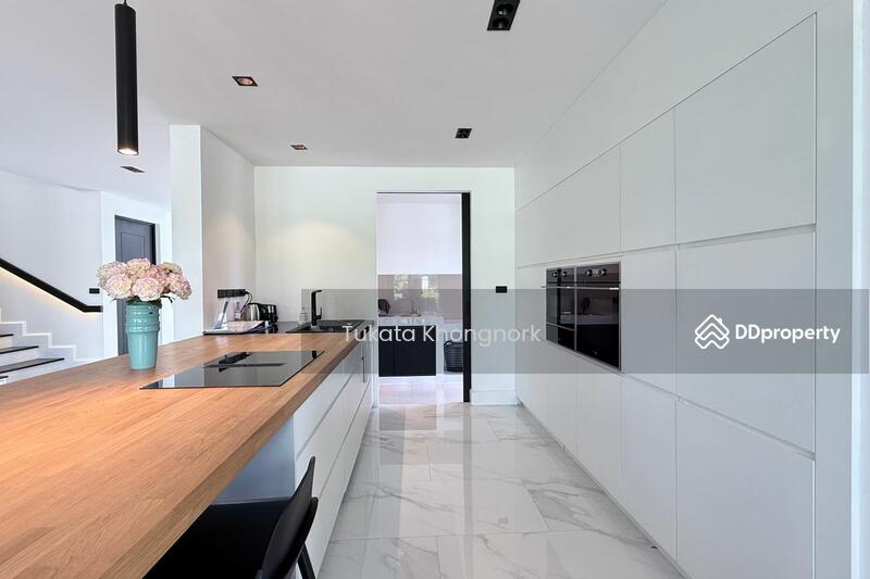 For Sale - Highgrove Villas, Chon Buri