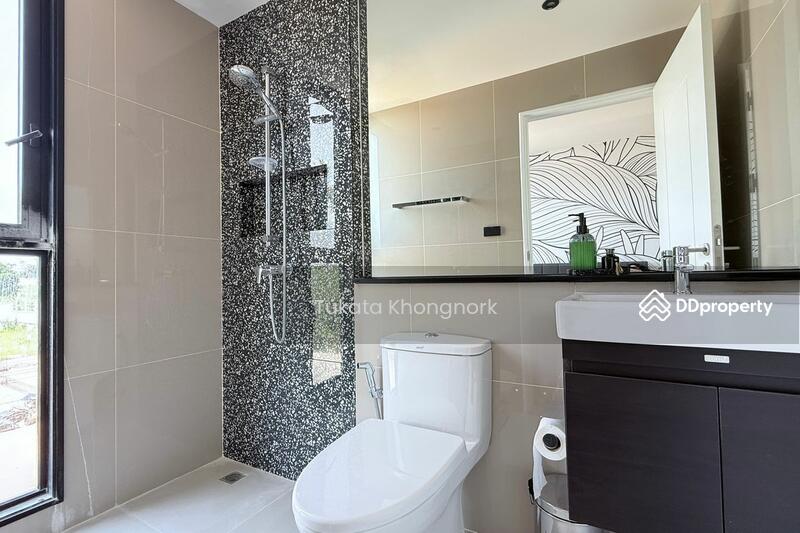 For Sale - Highgrove Villas, Chon Buri