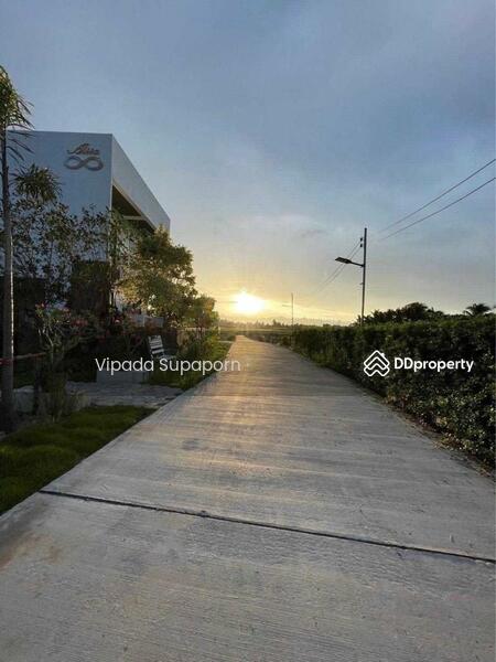 For Sale - 4-Bedroom House, Chiang Mai