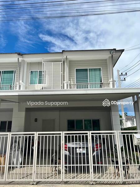 For Sale - 3-Bedroom Townhouse, Chiang Mai