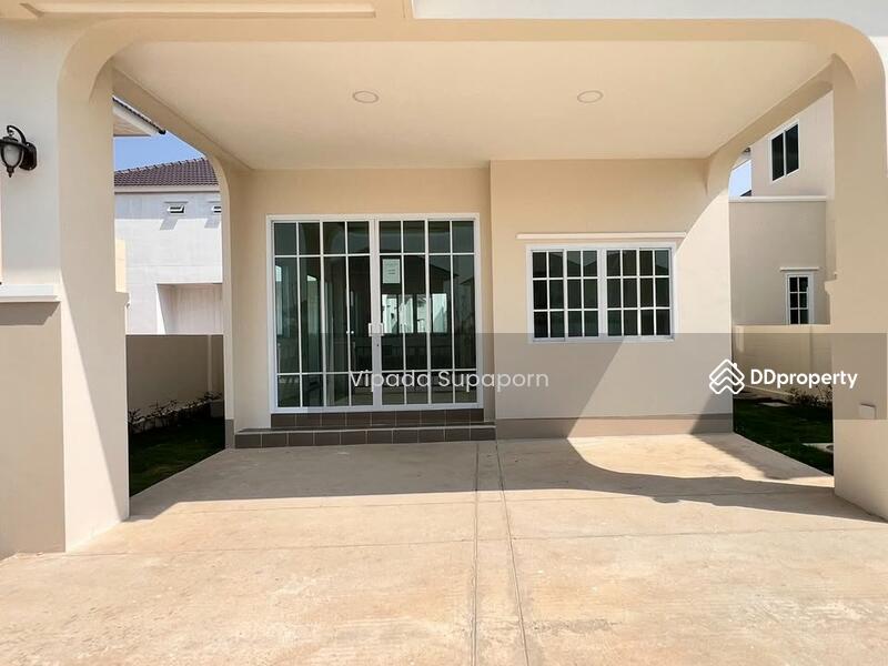 For Sale - 4-Bedroom House, Chiang Mai