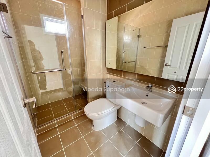 For Sale - 4-Bedroom House, Chiang Mai