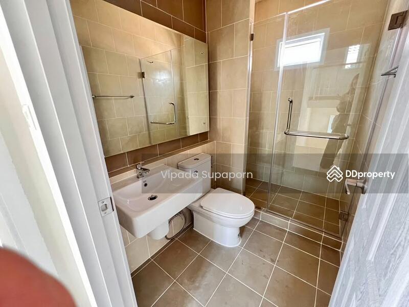 For Sale - 4-Bedroom House, Chiang Mai