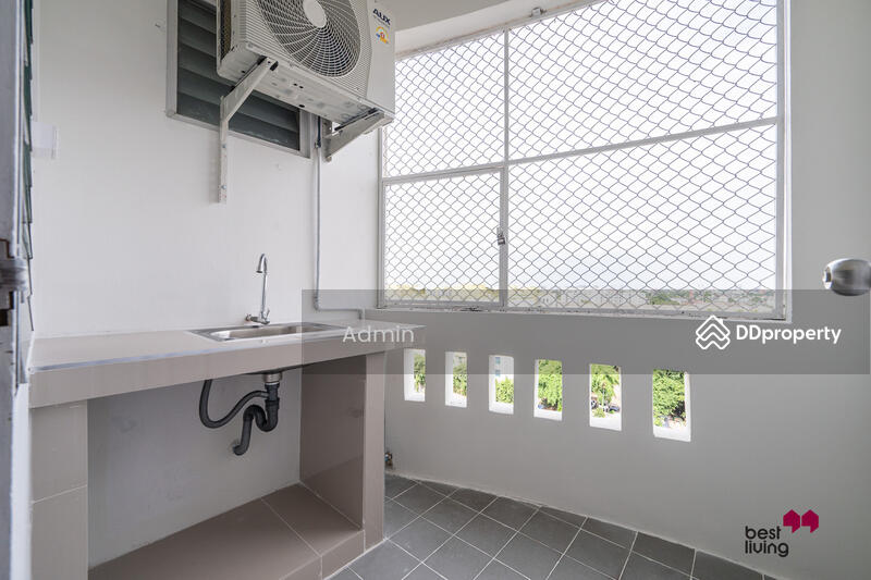 For Sale - Sai Lom Condominium, Bangkok