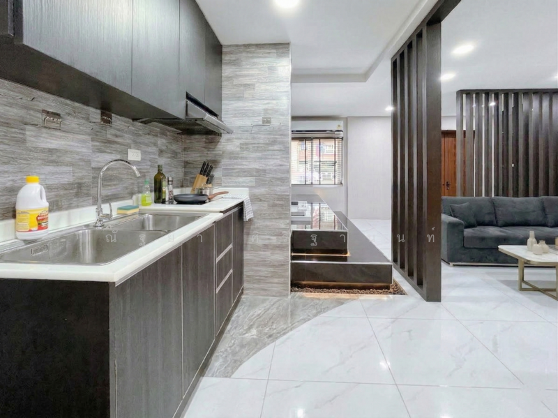 The Kris Ratchada 17, Bangkok, Inthamara 45 Alley, Din Daeng, Din Daeng, Bangkok, 1 Bedroom, 46 sqm, Condo For Sale, by ณัฐยา ศิริฐานนท์, 60116927 - DDproperty.com
