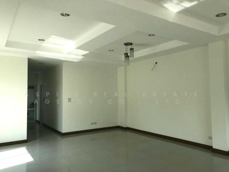 2-Storey Detached House, Sukhumvit 101/1 (Wachirathamsathit 57), Bangkok, Bang Chak, Phra Khanong, Bangkok, 4 Bedrooms, 190 sqm, Single Detached House For Sale, by Aspire Real Estate Agency Co., Ltd., 60117125 - DDproperty.com