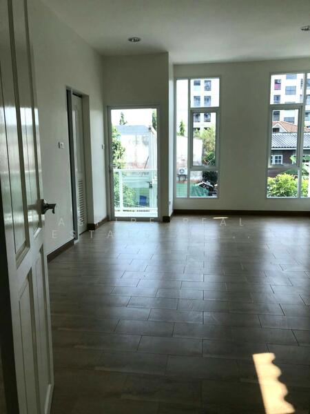 2-Storey Detached House, Sukhumvit 101/1 (Wachirathamsathit 57), Bangkok, Bang Chak, Phra Khanong, Bangkok, 4 Bedrooms, 190 sqm, Single Detached House For Sale, by Aspire Real Estate Agency Co., Ltd., 60117125 - DDproperty.com