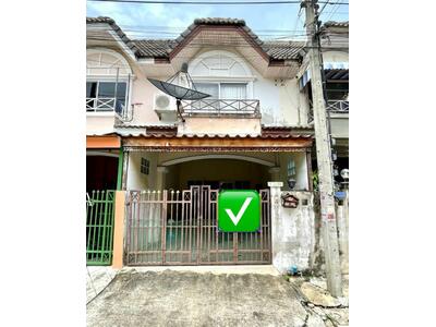 ขาย - ทาวน์เฮาส์ 2 ชั้น หมู่บ้านมนวดี ซอยวัดลาดปลาดุก 16 ตร.ว. 2 นอน 2 น้ำ ต.บางคูรัด อ.บางบัวทอง, นนทบุรี