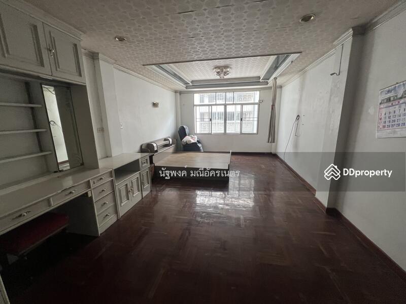 For Rent - Commercial Building 2 Units Hualamphong, Bangkok