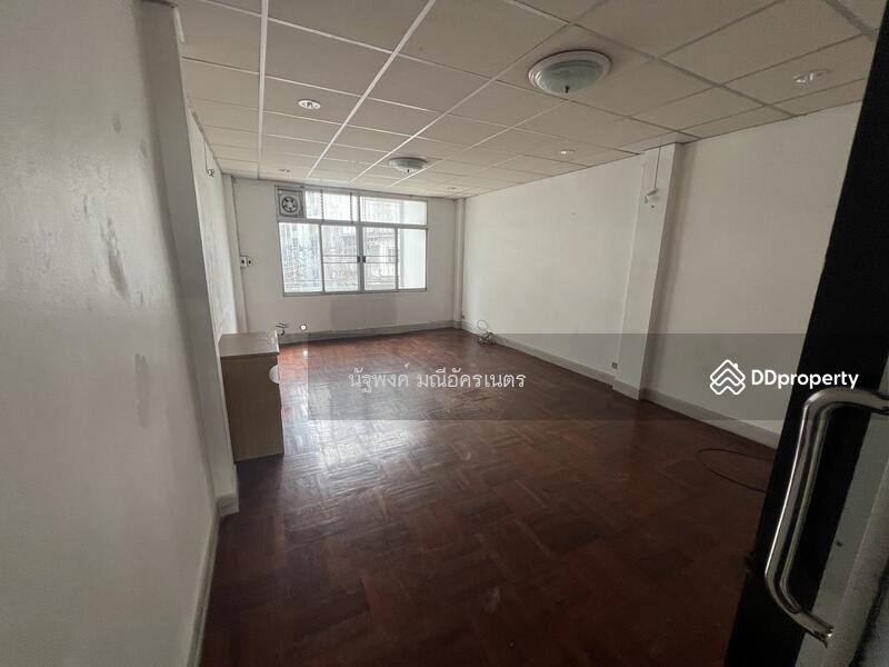 For Rent - Commercial Building 2 Units Hualamphong, Bangkok