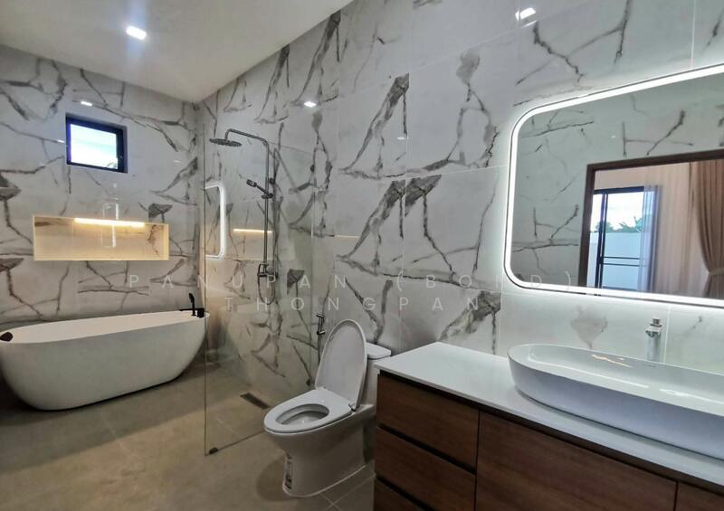 For Sale - 4 Bedrooms Pool Villa for Sale Mabprachan, Chon Buri (Pattaya)