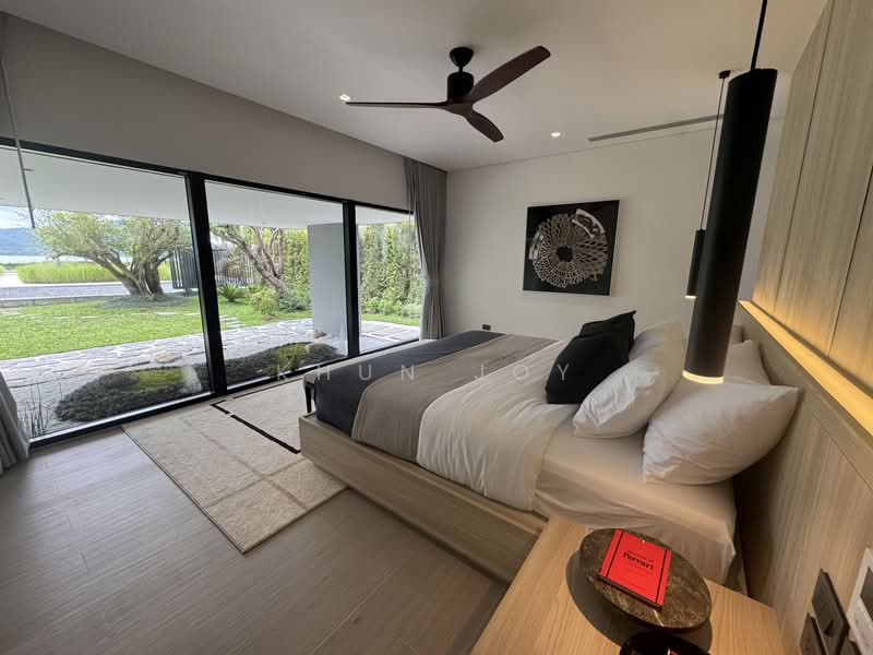 Beachfront & Seaview pool villa in Rawai Beach, Phuket, Rawai, Muang Phuket, Phuket, 4 Bedrooms, 674 sqm, Villa For Sale, by Khun Joy, 60117283 - DDproperty.com