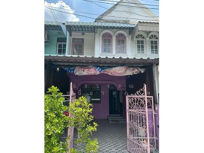 ขาย - ทาวน์เฮ้าส์ 2 ชั้น ซอยพึ่งมี 21, กรุงเทพ