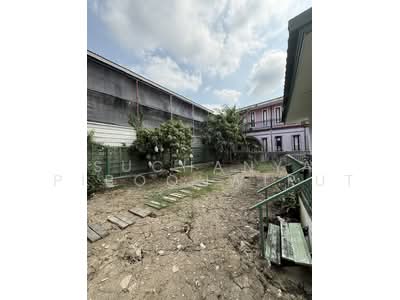 ขาย - ขายที่ดิน ศรีนครินทร์ซอย 45 เหมาะสำหรับสร้างบ้านพักอาศัย, กรุงเทพ