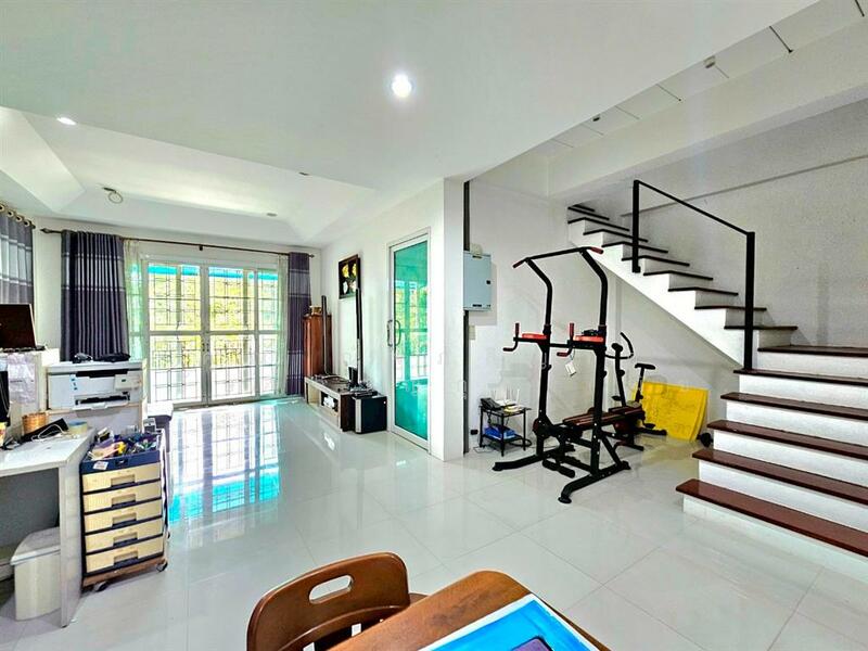 นาวาร่า รังสิต คลอง 2 : Navara Rangsit Klong 2, Pathum Thani, Khlong Song, Khlong Luang, Pathum Thani, 5 Bedrooms, 207 sqm, Single Detached House For Sale, by คุณ ณัจภสิญาค์ ศุภควัษฐ์กาญกุล (ณิชชา), 60117474 - DDproperty.com