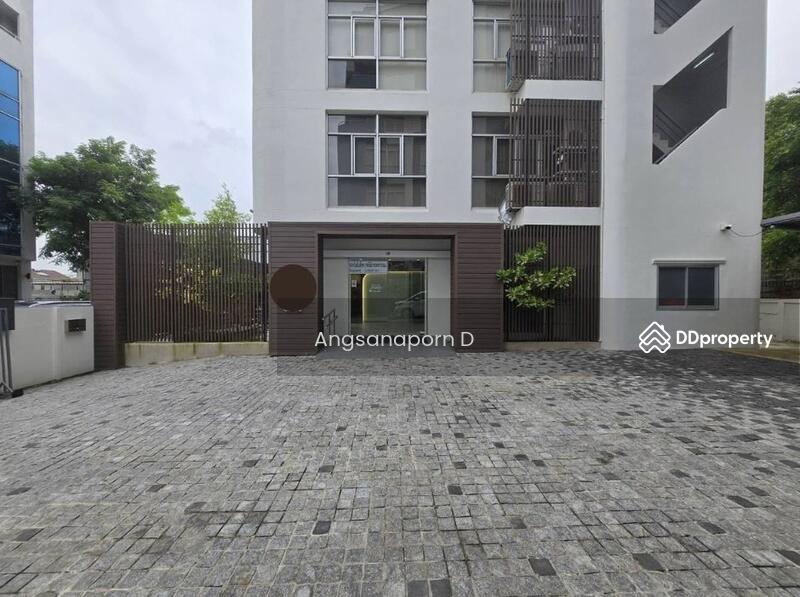 For Rent - อาคารสำนักงาน Stand Alone สูง 8 ชั้น ใจกลางศรีนครินทร์ ที่ตั้งศรีนครินทร์ 40, Bangkok