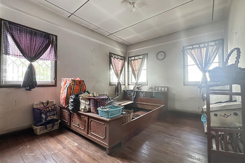 ขาย - บ้านเดี่ยว 2 ชั้น 54 ตร.ว. ซอยจรัญสนิทวงศ์ 75 แยก 25-6, กรุงเทพ