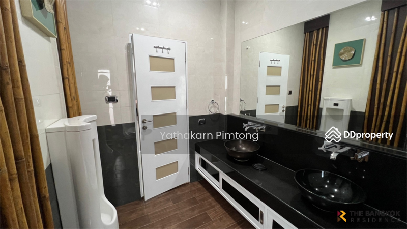 ให้เช่า - Town house Area Sukhumvit26, กรุงเทพ