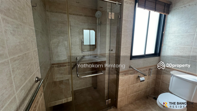 ให้เช่า - Town house Area Sukhumvit26, กรุงเทพ