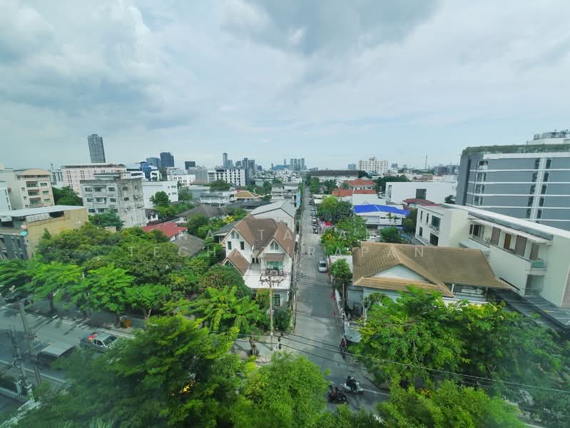Mayfair Place Sukhumvit 50, Bangkok, Soi Sukhumvit 50, Phra Kanong, Khlong Toei, Bangkok, 2 Bedrooms, 45 sqm, Condo For Rent, by Nattanan Techatirapan, 60118023 - DDproperty.com