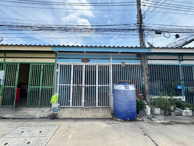 ขาย - วี.พี.แลนด์แอนด์เฮ้าส์, ชลบุรี