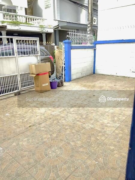 For Rent - Townhouse HuaiKhwang, Bangkok