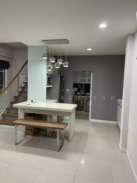 Manthana Rama 9-Srinakarin : มัณฑนา พระราม 9-ศรีนครินทร์, กรุงเทพ, 50 ถนนกรุงเทพกรีฑา, หัวหมาก, บางกะปิ, กรุงเทพ, 189 ตร.ม., บ้านเดี่ยว ให้เช่า, โดย Hero Realtor Co., Ltd., 60118234 - DDproperty.com