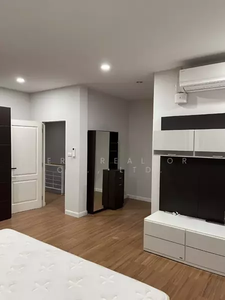 Manthana Rama 9-Srinakarin : มัณฑนา พระราม 9-ศรีนครินทร์, กรุงเทพ, 50 ถนนกรุงเทพกรีฑา, หัวหมาก, บางกะปิ, กรุงเทพ, 189 ตร.ม., บ้านเดี่ยว ให้เช่า, โดย Hero Realtor Co., Ltd., 60118234 - DDproperty.com