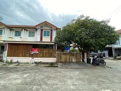 ขาย - Pruksa Ville 10 Petchkasem-Phutthamonthon Sai 4 : พฤกษาวิลล์ 10 เพชรเกษม-พุทธมณฑลสาย 4, นครปฐม